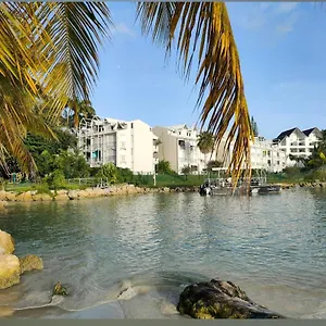 Vue Mer, Pieds Dans L'eau Le Gosier (Grande-Terre)